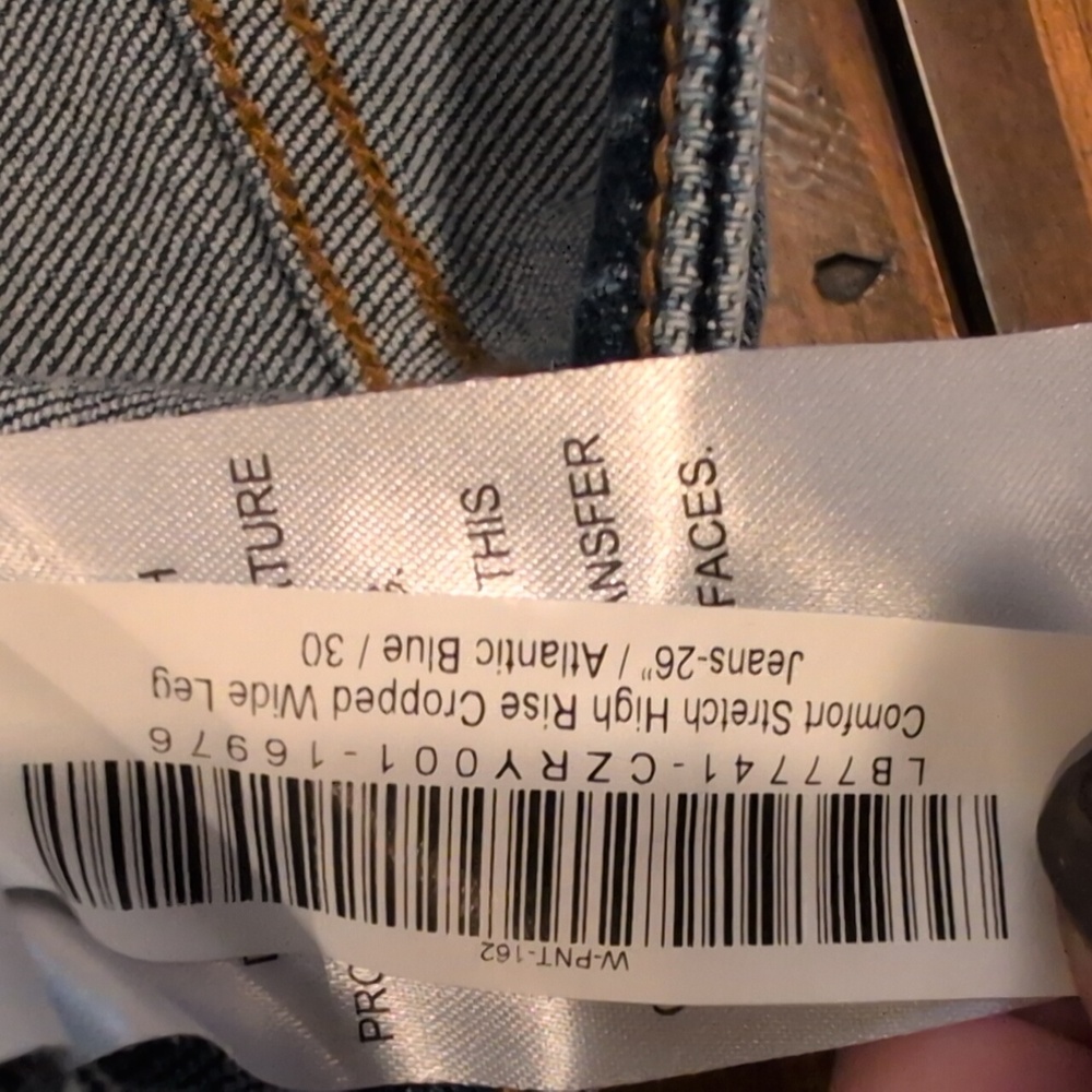 Quince Two-Tone Light & Dark Blue Wide-Leg Jeans - Picture 7 of 9